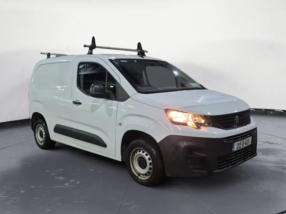 Peugeot Partner 1.5 BLUE HDI 75 PANELL PANELLED 6. - Image 3