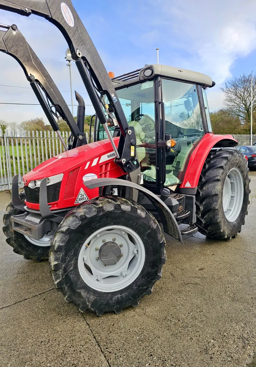 Massey  Ferguson 5610 - €50,813 + VAT - Image 1