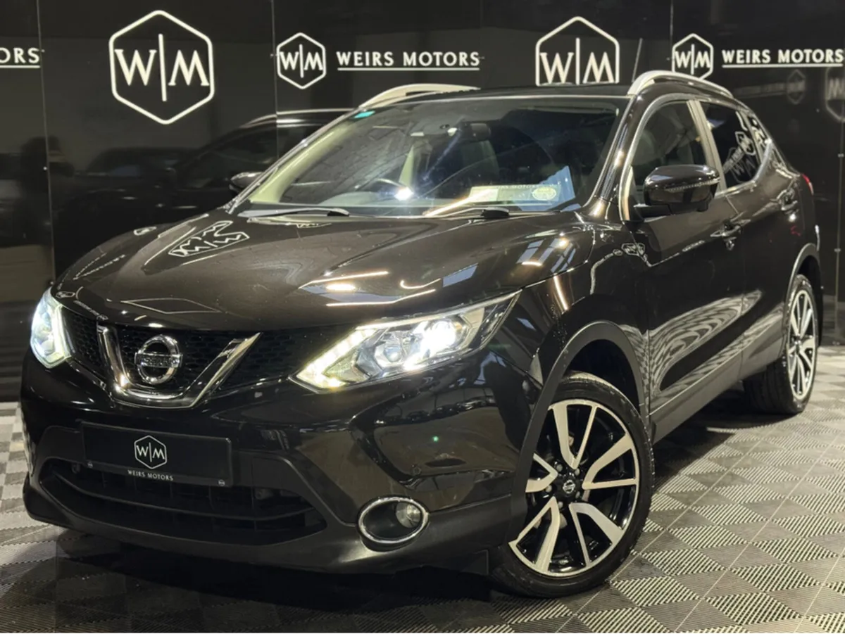 Nissan Qashqai 1.5 DSL SVE+GLASS ROOF E6 4DR - Image 2