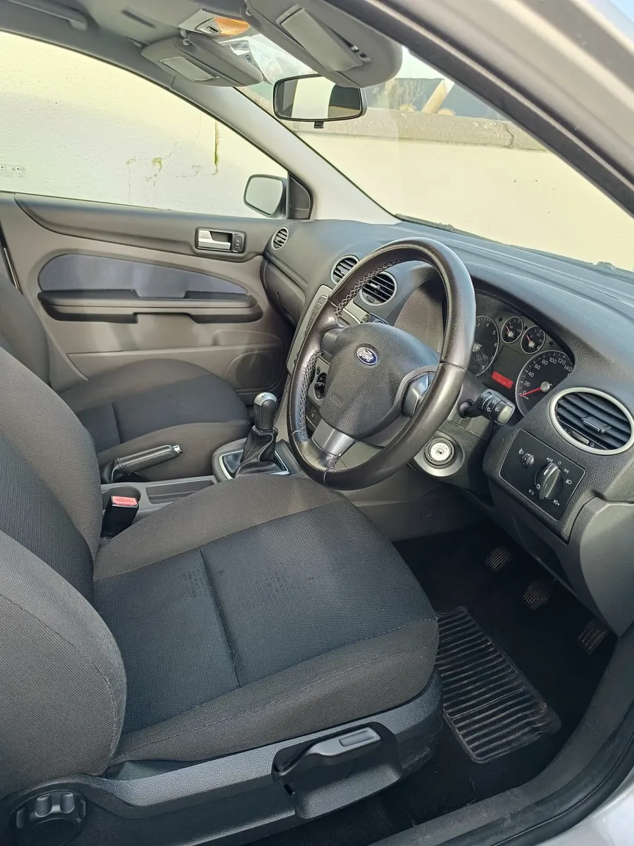 Ford Focus 2008 - Image 4
