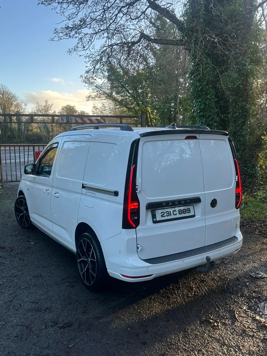 Volkswagen caddy DSG auto Cargo Ed 231 - Image 3