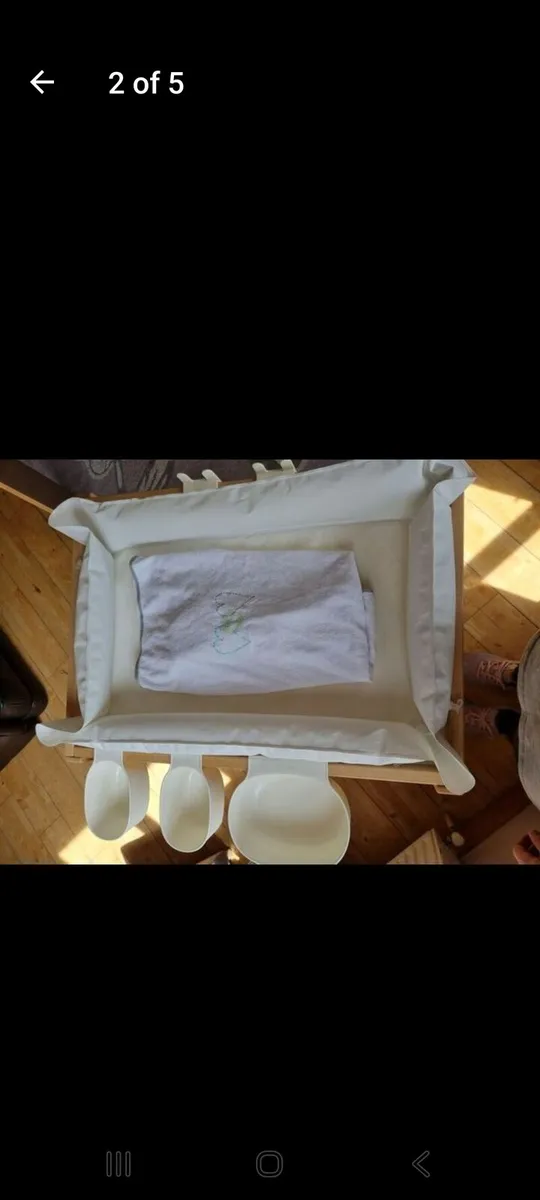 Changing Table & Accessories - Image 2