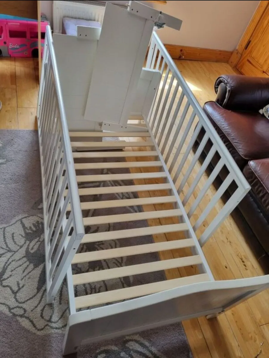 Convertible Cot Toddler Bed - Image 3