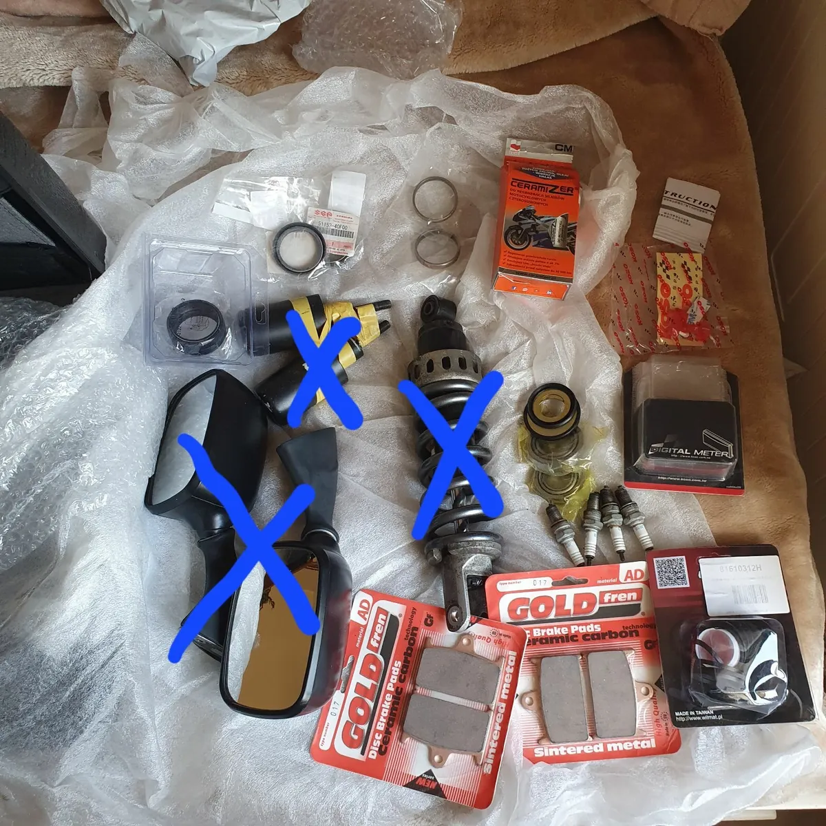 Suzuki gsxr 1000  bandit  1200 parts - Image 3