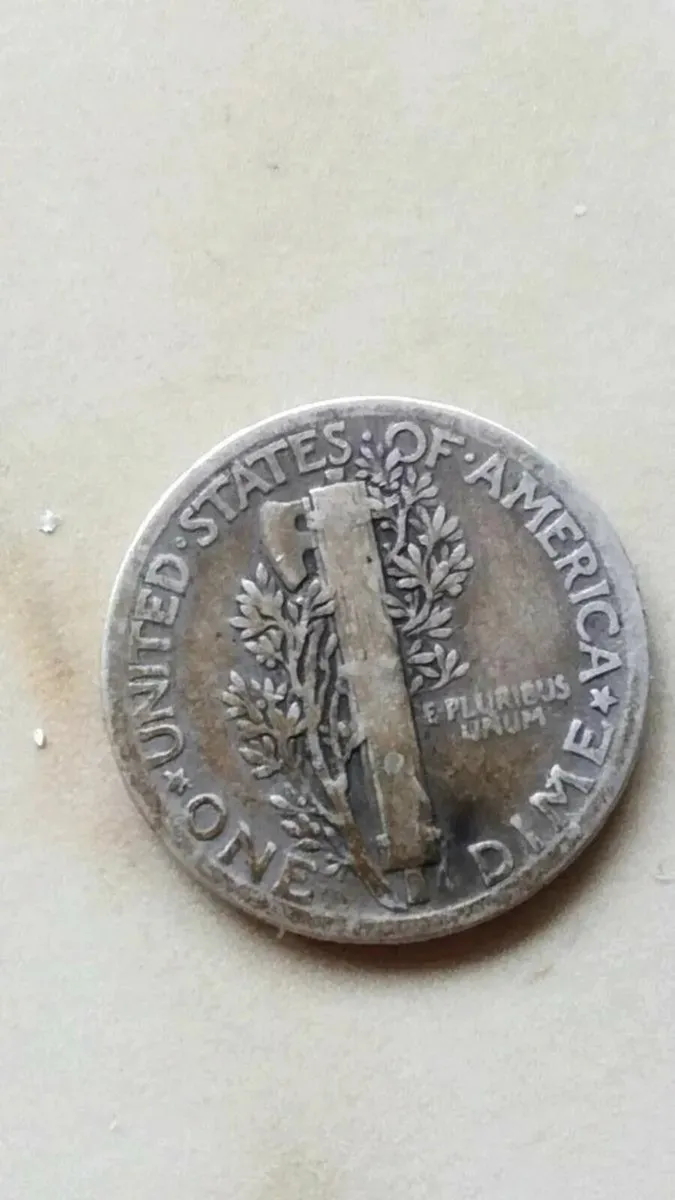 1928 silver Liberty Dime - Image 2