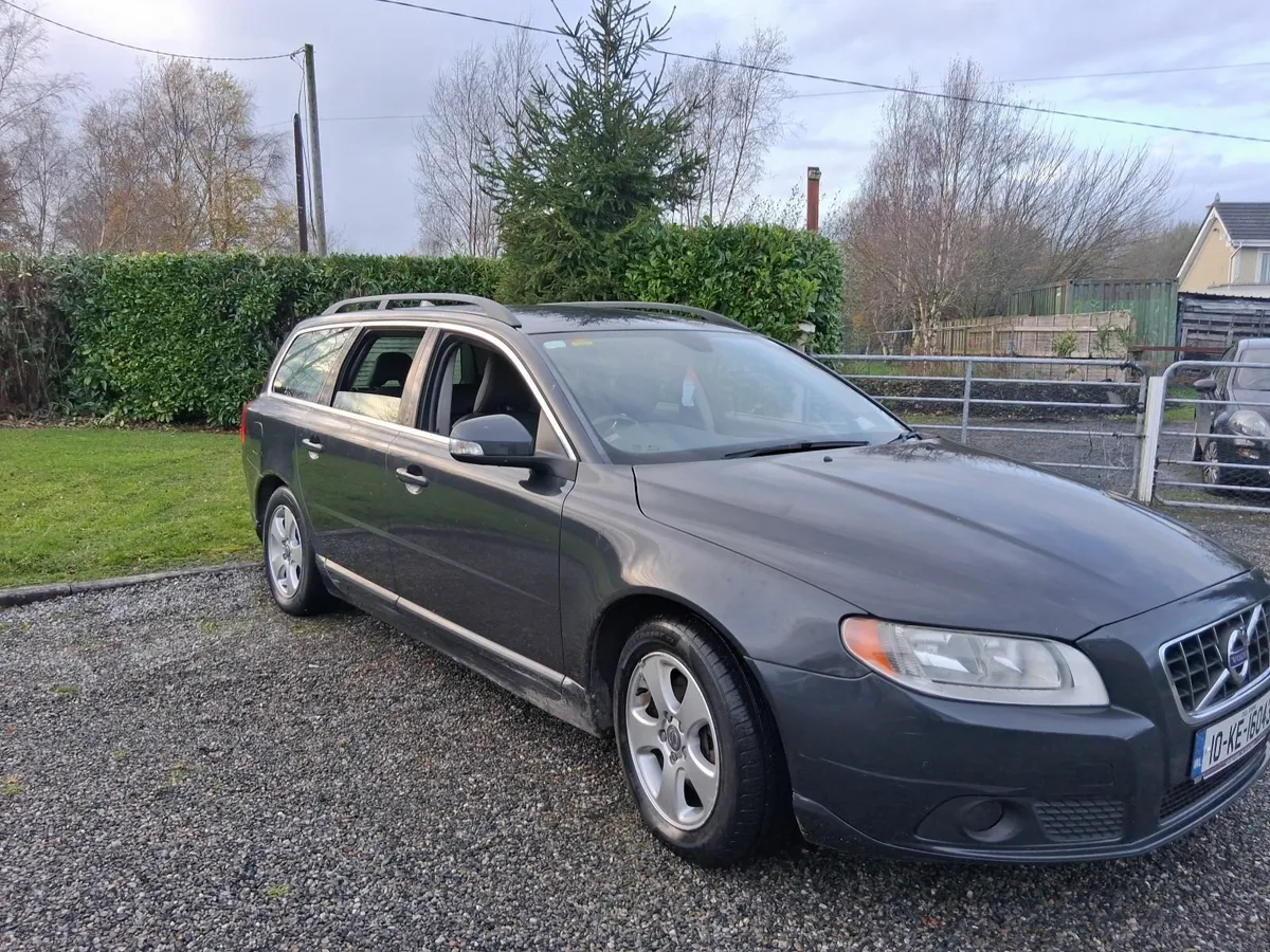 Volvo V70 2010, nct 05/26, excellent to drive - Image 2