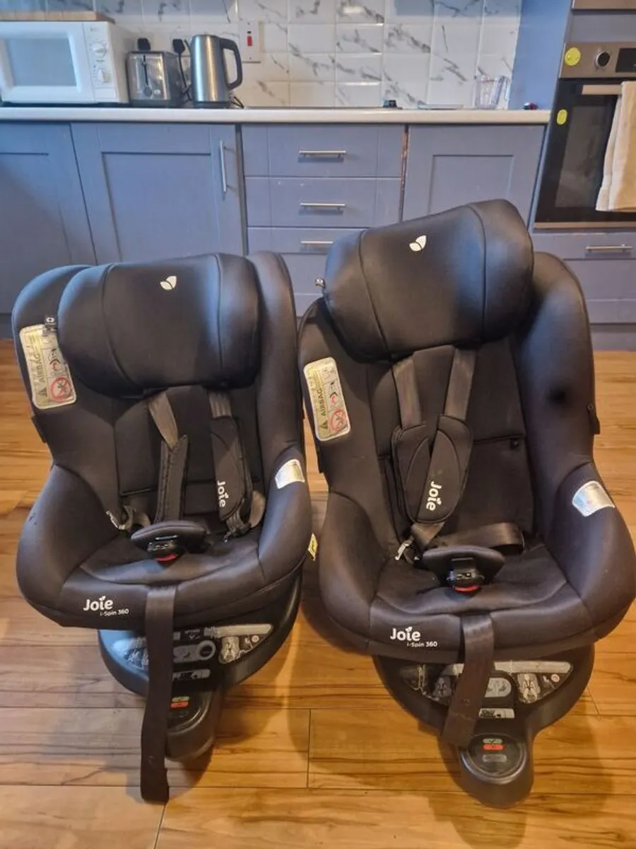 2x Joie i-Spin 360 Car Seats - Image 2