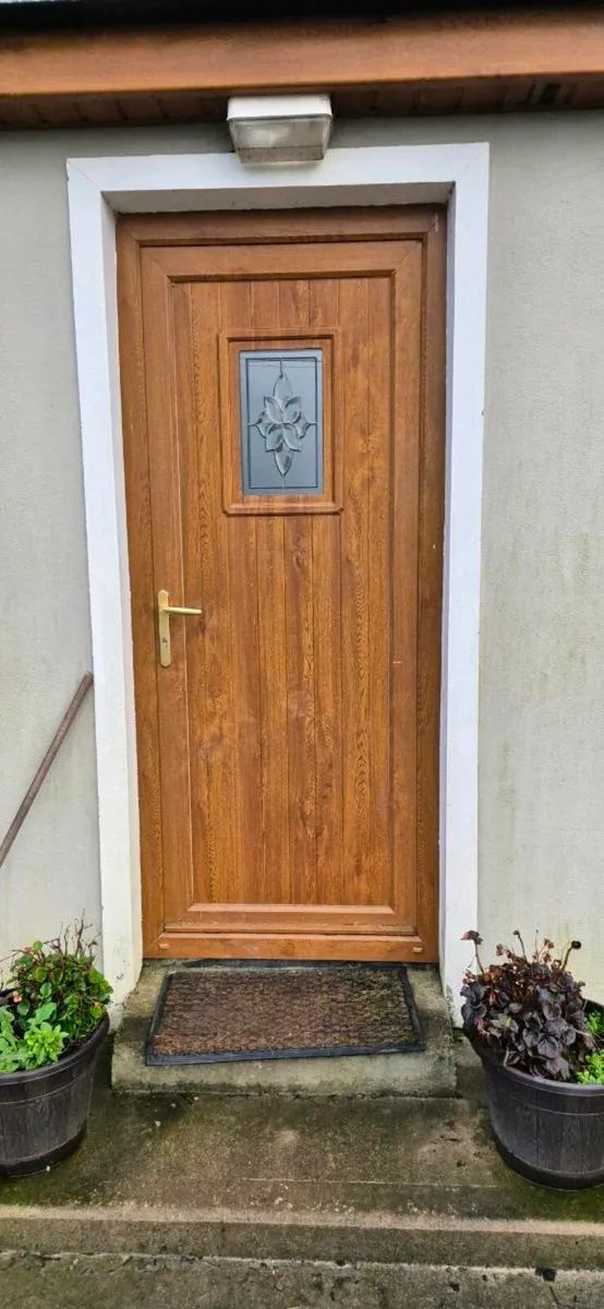 windows and patio door - Image 1