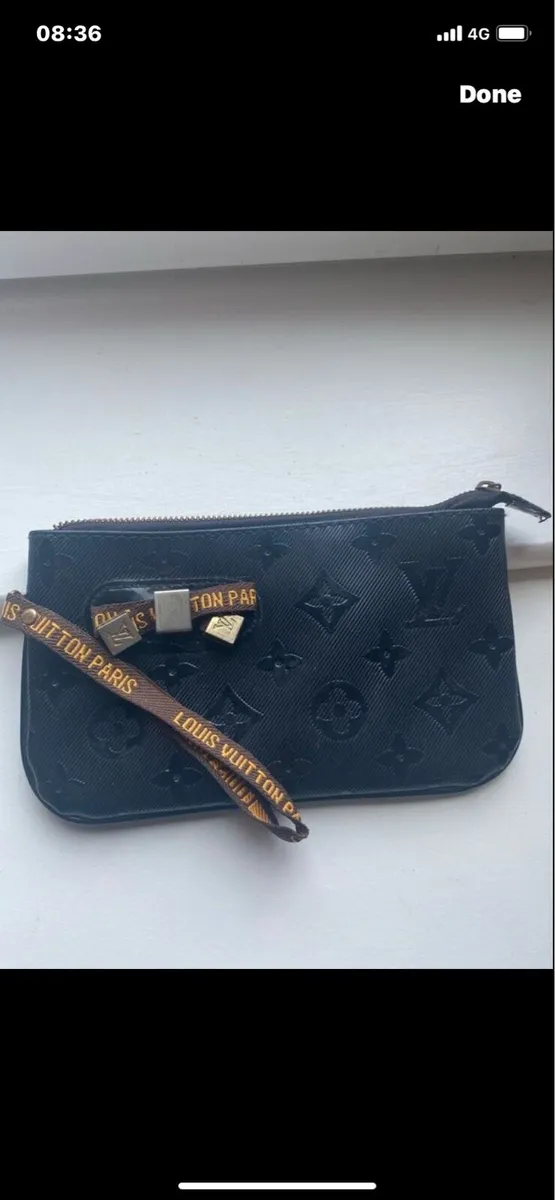 ‘Louis Vuitton Wrist Bag - Image 3
