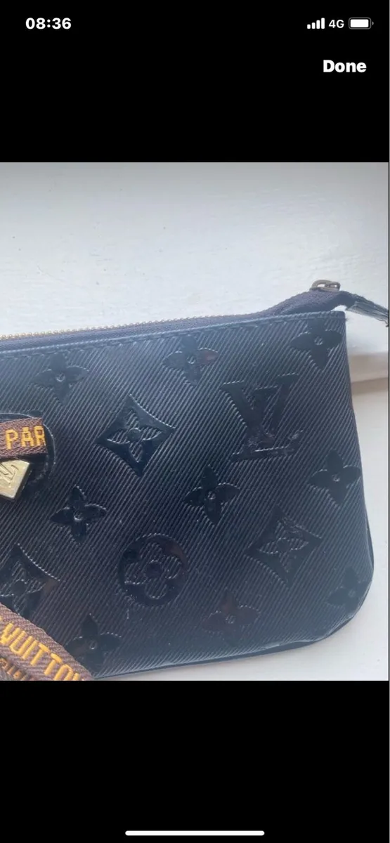 ‘Louis Vuitton Wrist Bag - Image 4