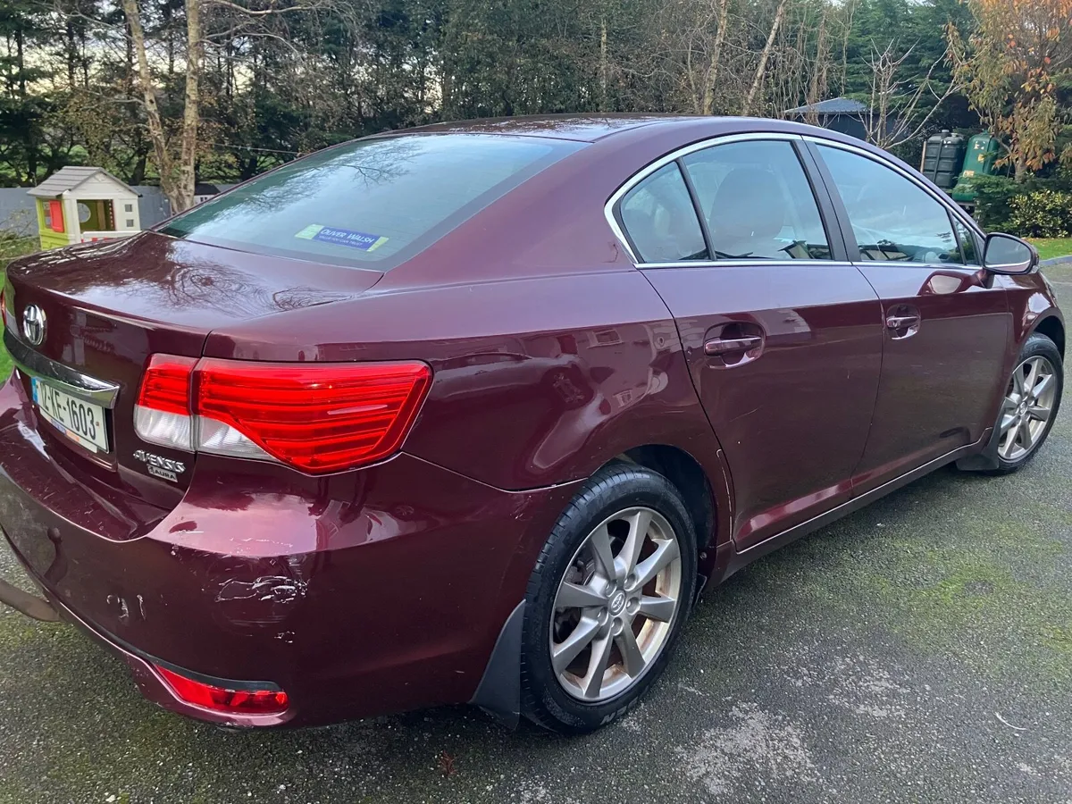 Toyota Avensis 2.0D Taxed and tested - Image 4