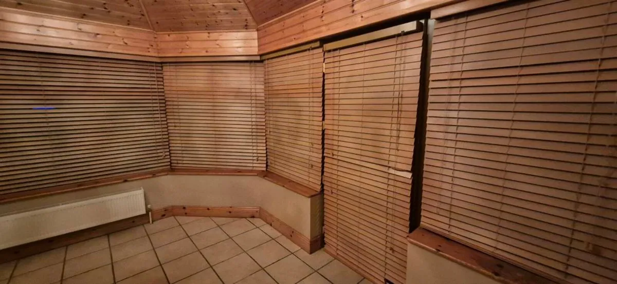 Conservatory windows and door. - Image 3