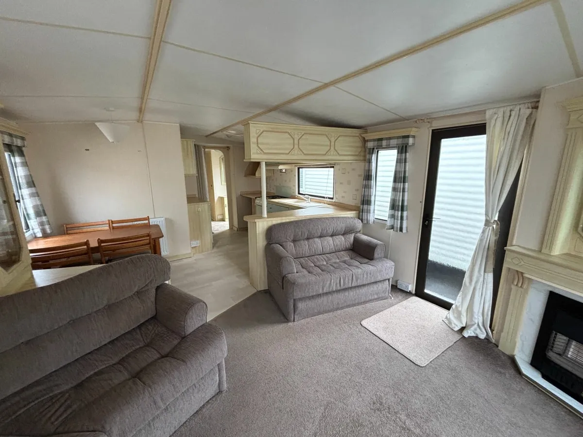 37x12 Lodge,3Bed, D/G & Oil Heating, Free Delivery - Image 3