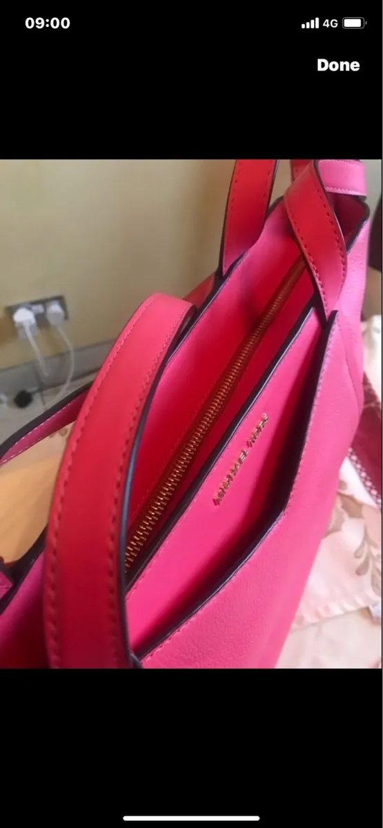 Michael Kors Handbag - Image 3