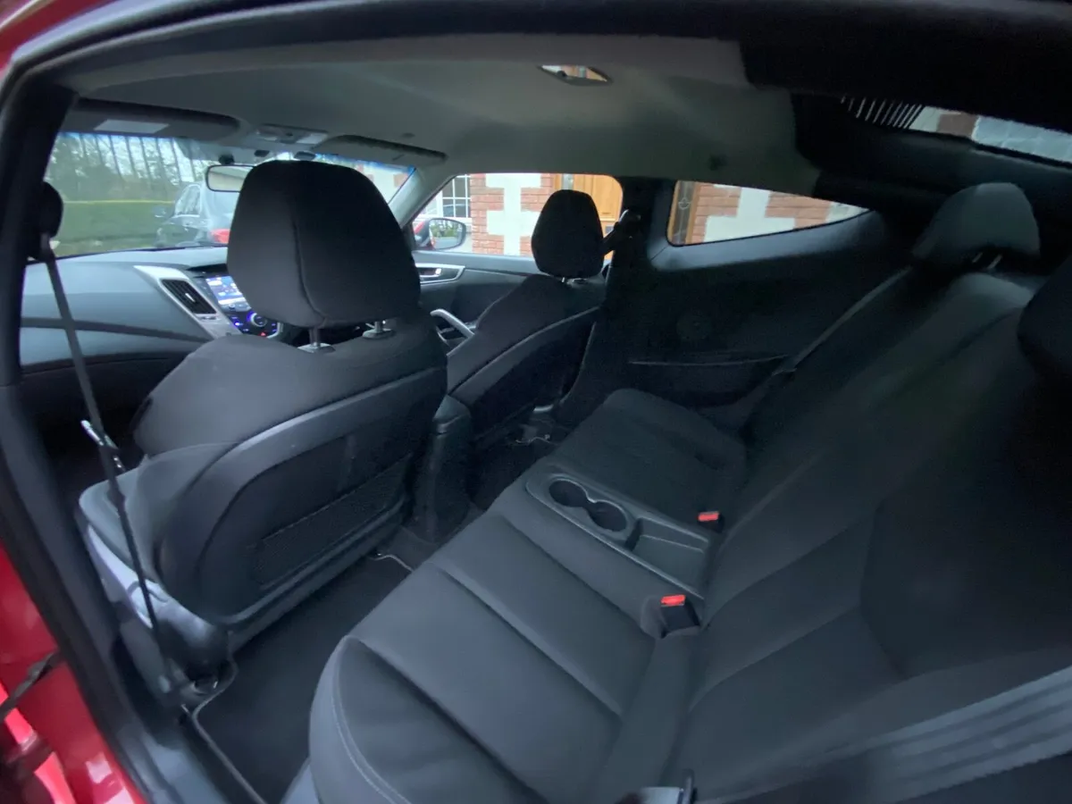 Hyundai Veloster 2014 - Image 3