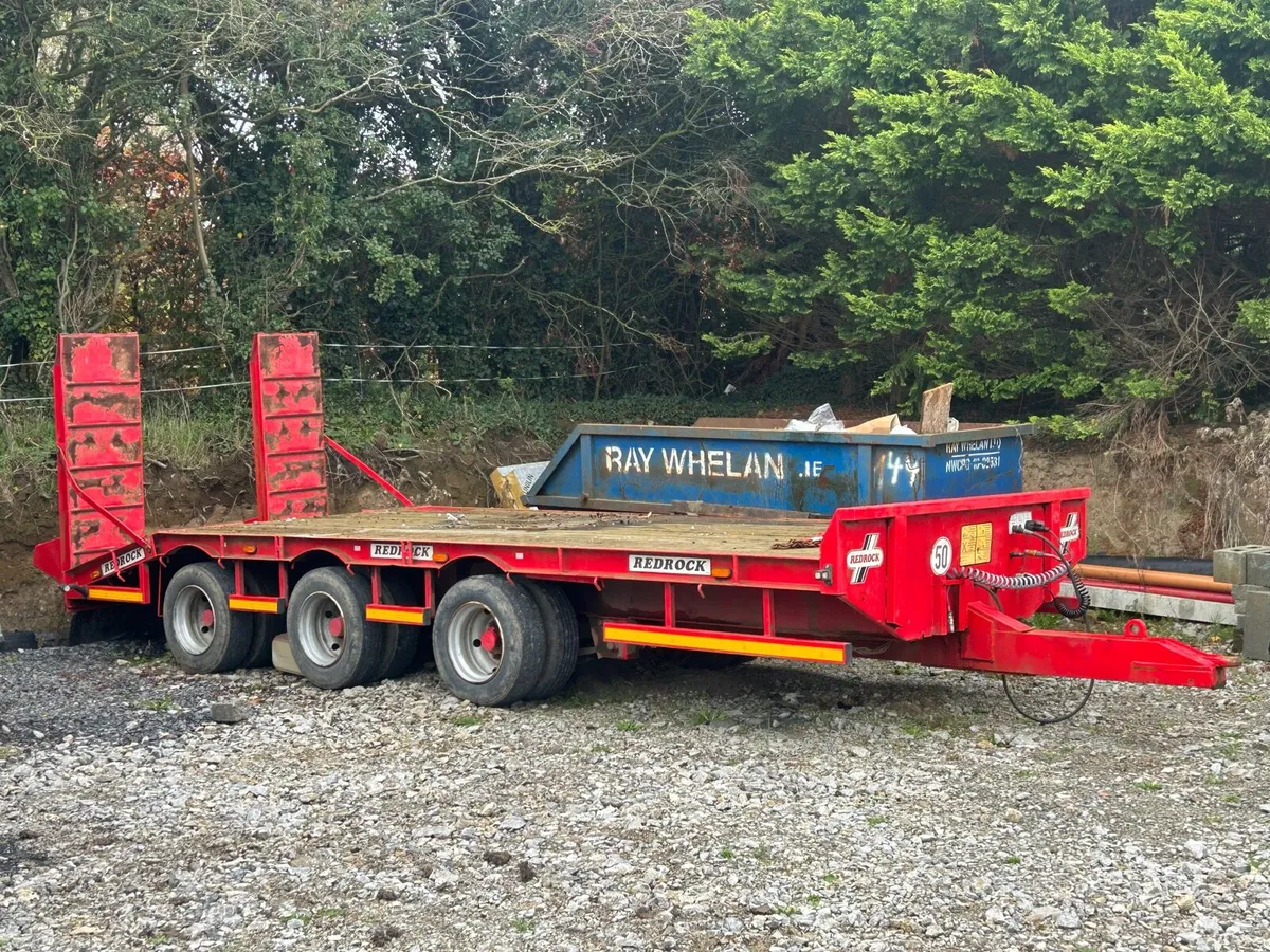 Low loader - Image 2