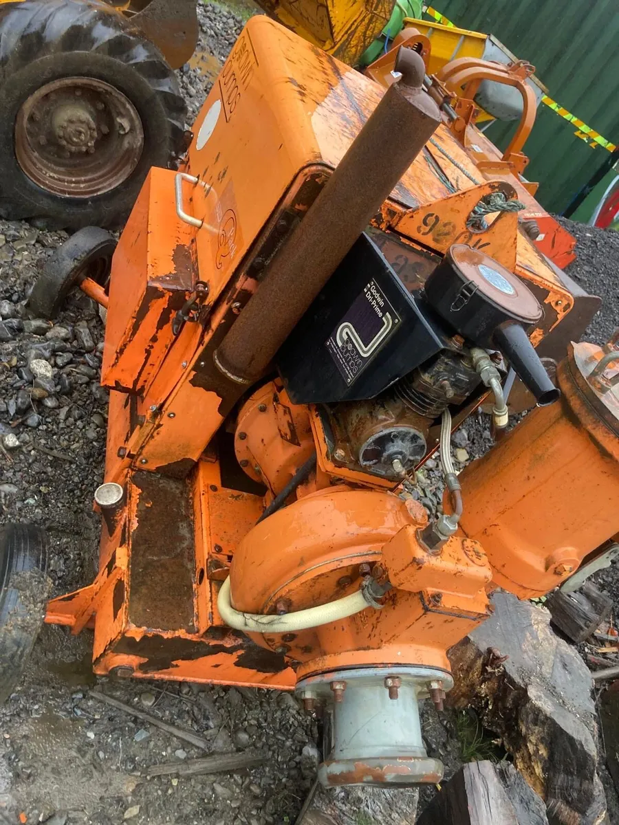 6” water pump Perkins engine - Image 1