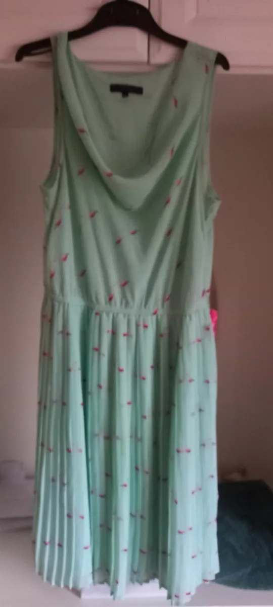 Ladies dresses - Image 3