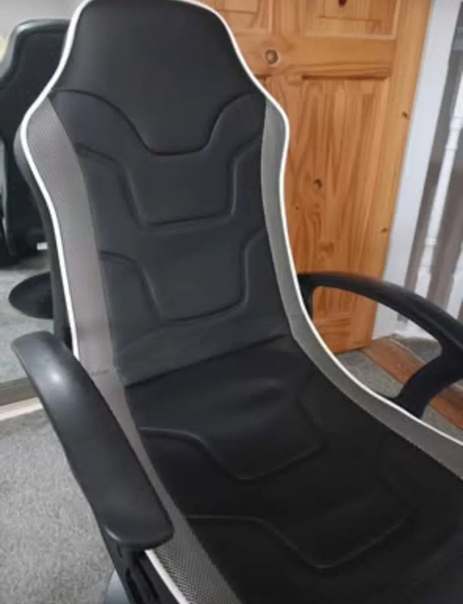 Xrocker gaming chair - Image 2