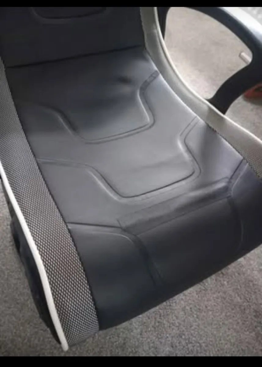 Xrocker gaming chair - Image 4