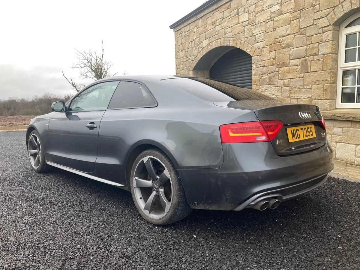 Audi A5 TDI S-Line Quattro Black Edition - Image 2