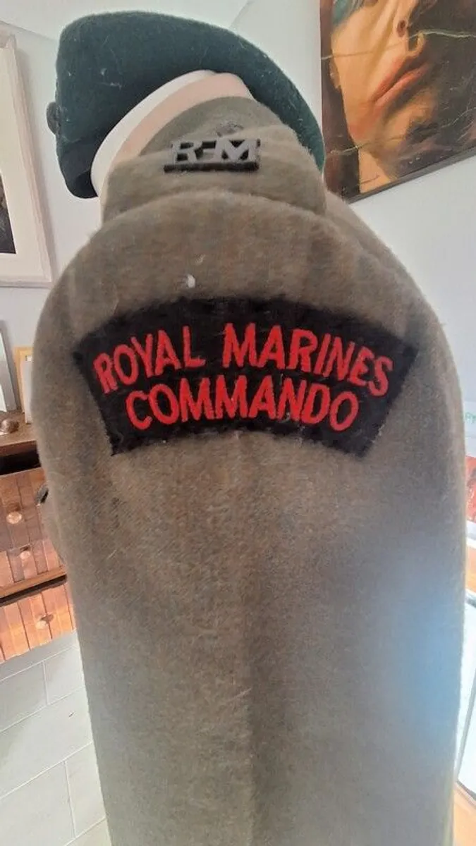 Army Uniform - Image 2