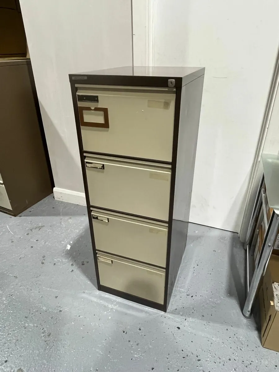 4 Drawer Filing Cabinet - Image 1