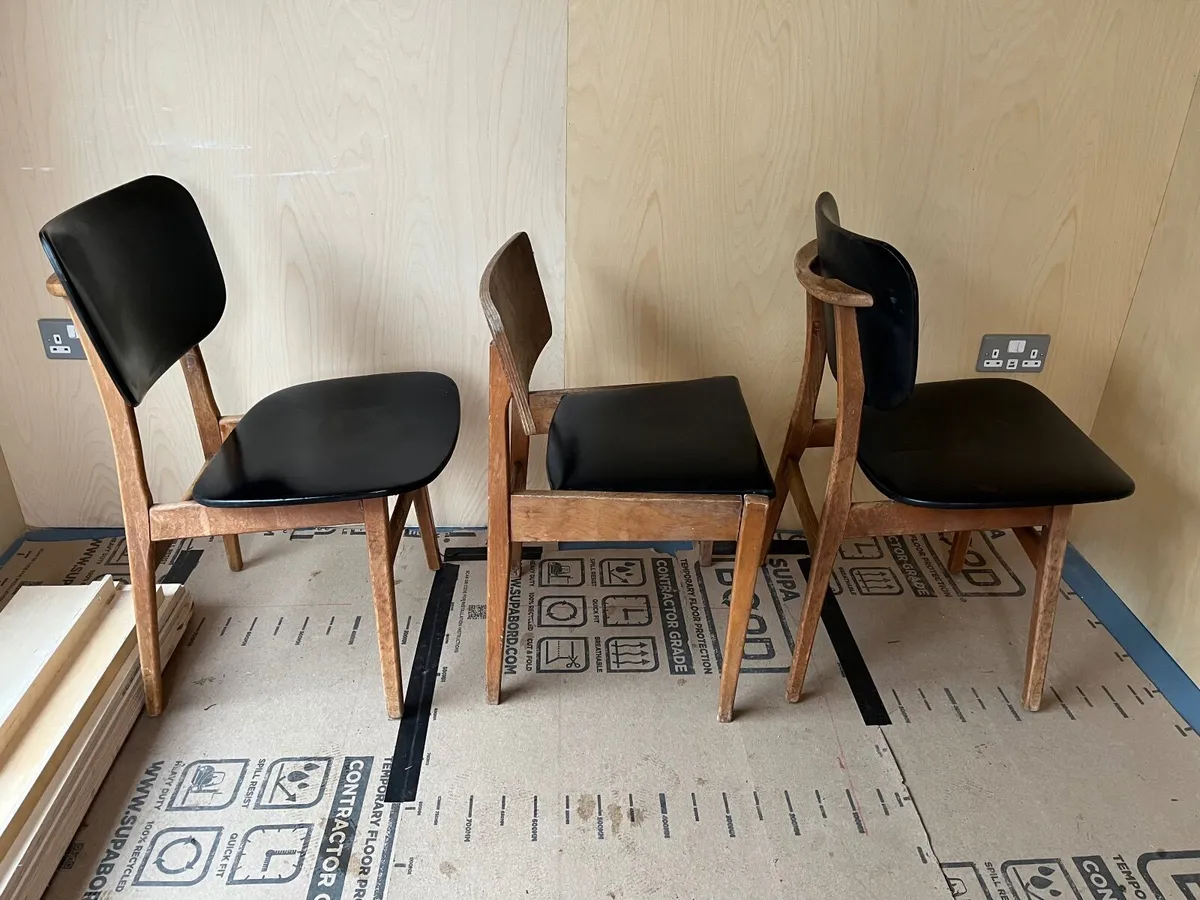 Retro Chairs - Image 2