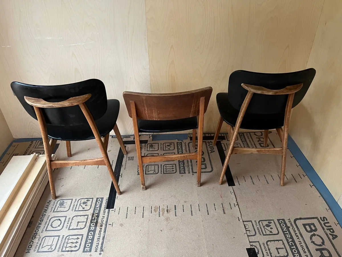 Retro Chairs - Image 3