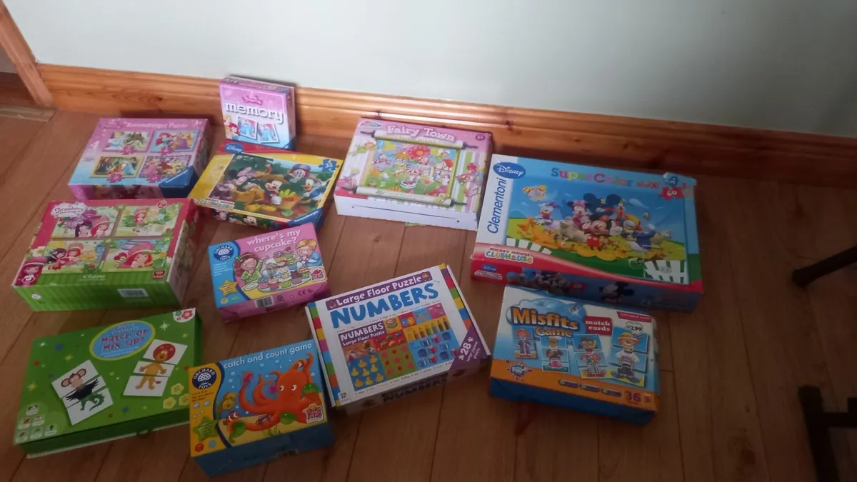 Jigsaws and dolls - Image 2