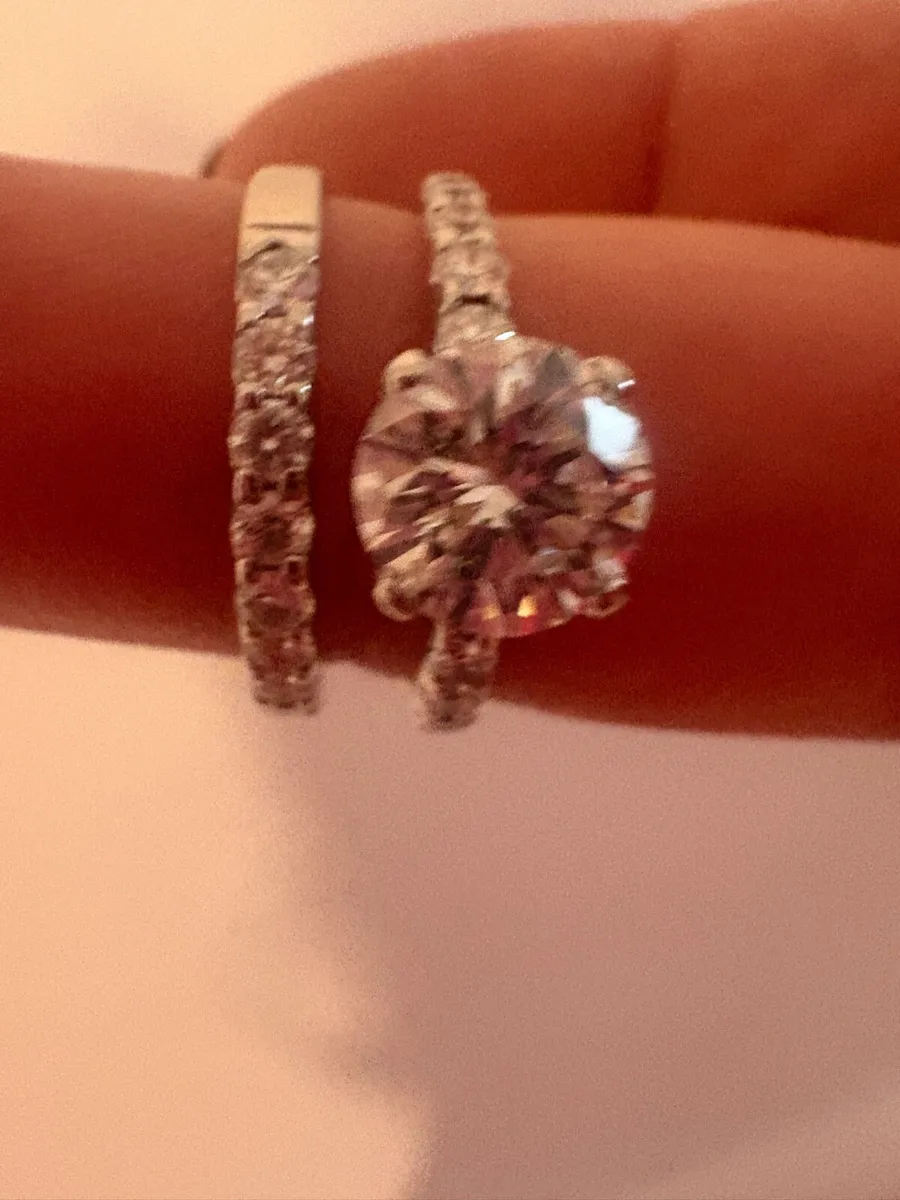 Wedding rings - Image 2