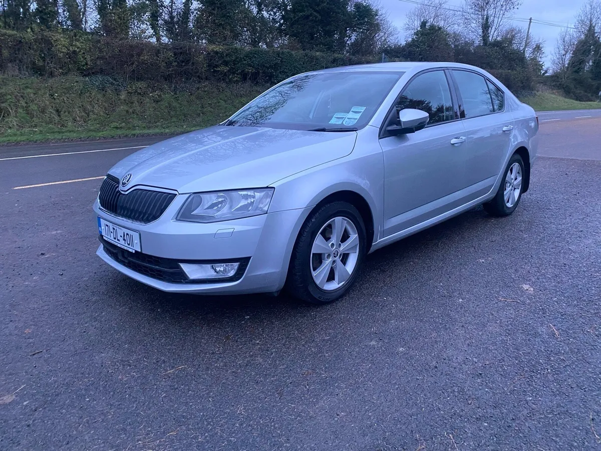 171 SKODA OCTAVIA 1.6TDI SE NAV MINT - Image 3