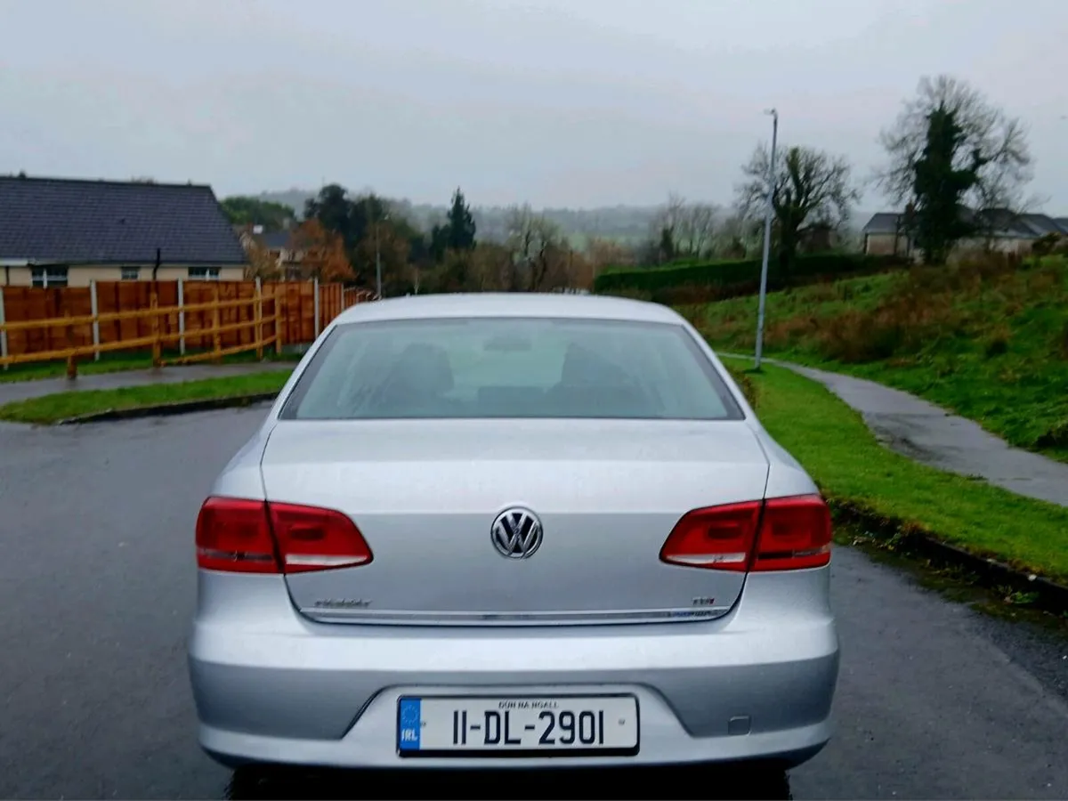 VW PASSAT 11 1.6 TDI CLEAN CAR !!! - Image 4