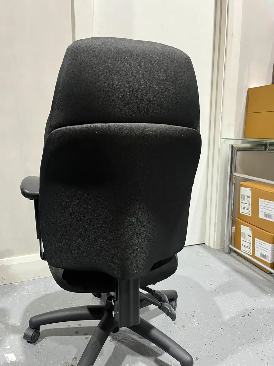 Office Chair - Image 4