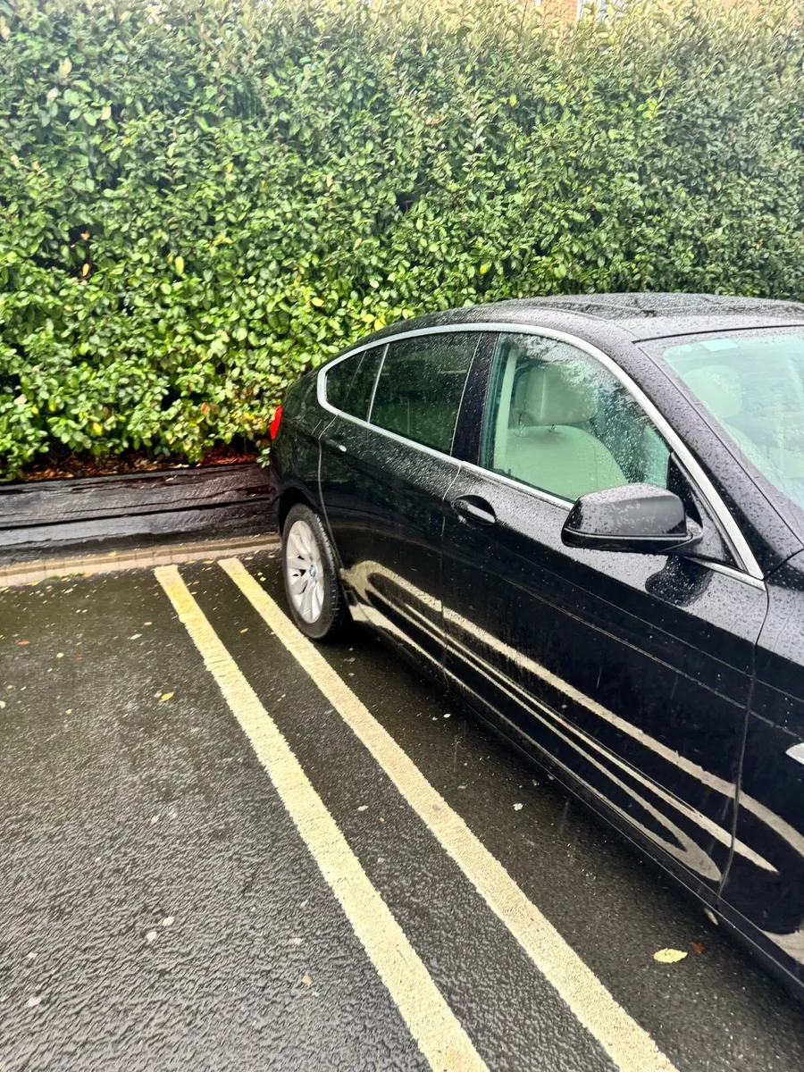 GT 5 Series BMW - Image 4