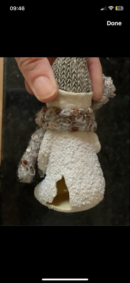 Light up Wooden Cabin Christmas Decoration - Image 4