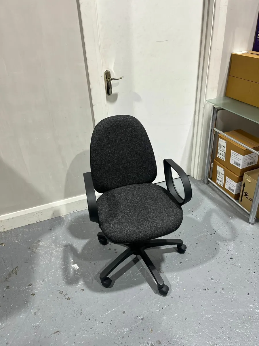 Operator office chair - Image 2