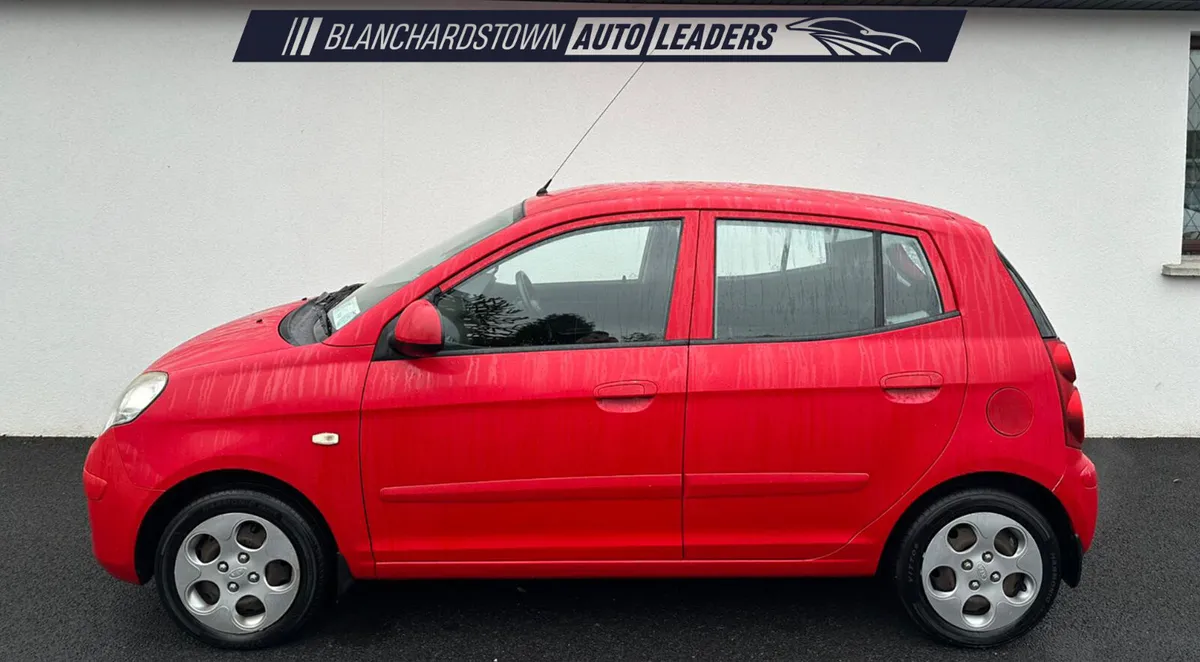 KIA PICANTO 1.0 LX 83BHP LOW KM - Image 2