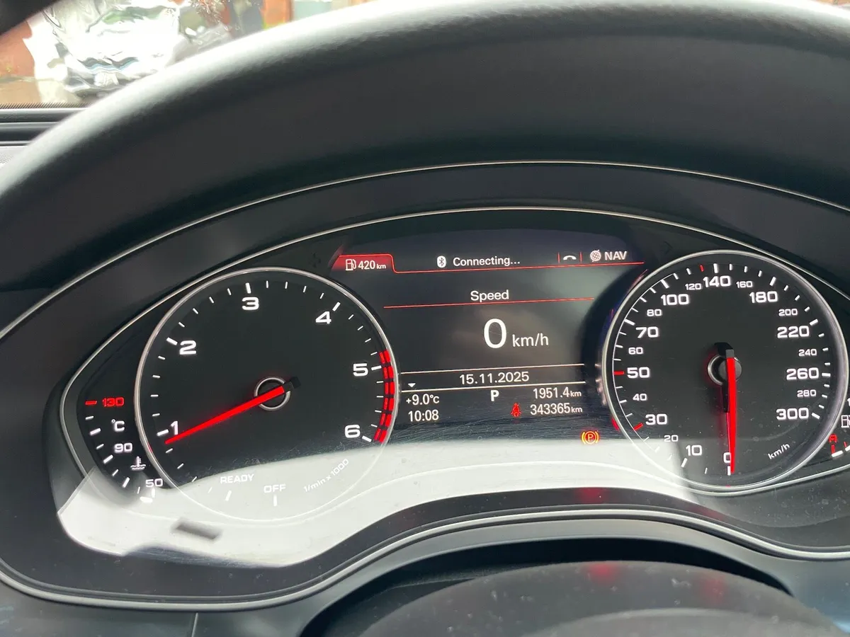 Audi A6 S-Line 2015 - Image 2