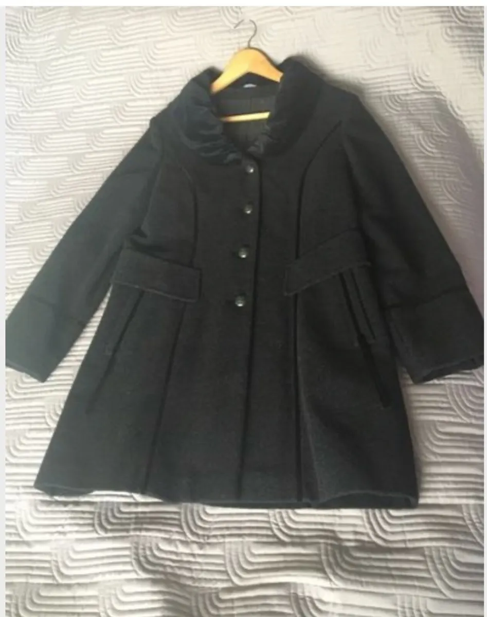 Concept UK - Coat - Size 12 - Image 1