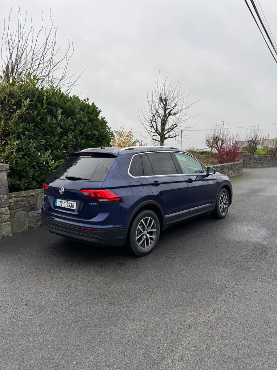 Volkswagen Tiguan 2017 - Image 3