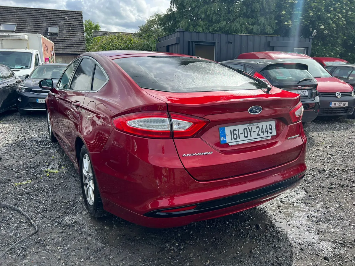 2016 Ford Mondeo titanium 2.0 diesel driving - Image 2
