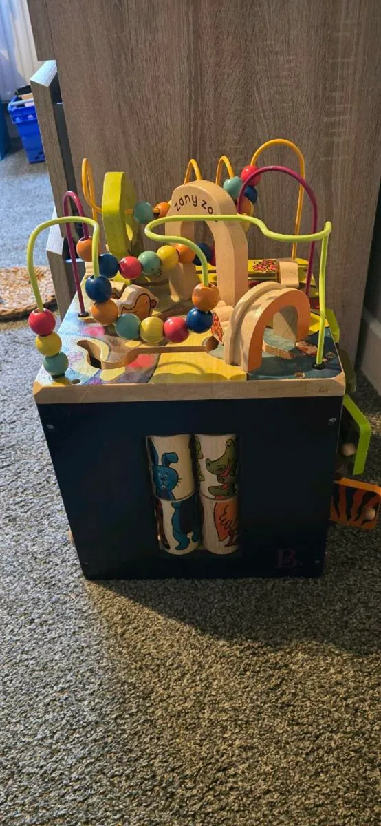 Kids toys Zany Zoo Wooden Activity Cube Assortment - Image 3