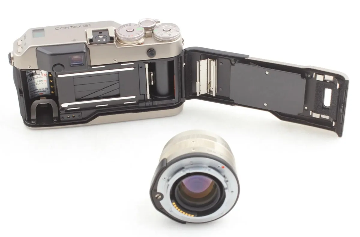 Contax G1 35mm Film Camera Planar 45mm Carl zeiss - Image 2