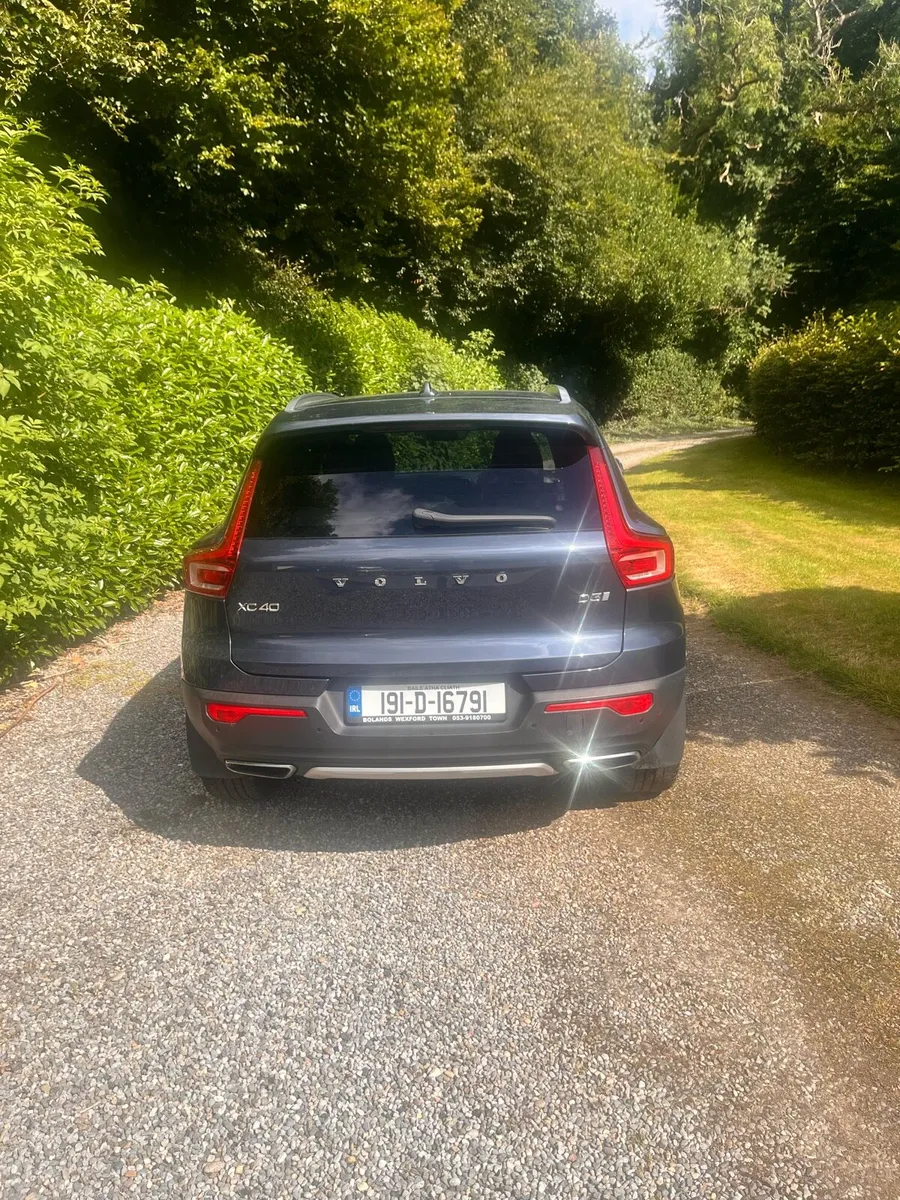 Volvo XC40 2019 - Image 2