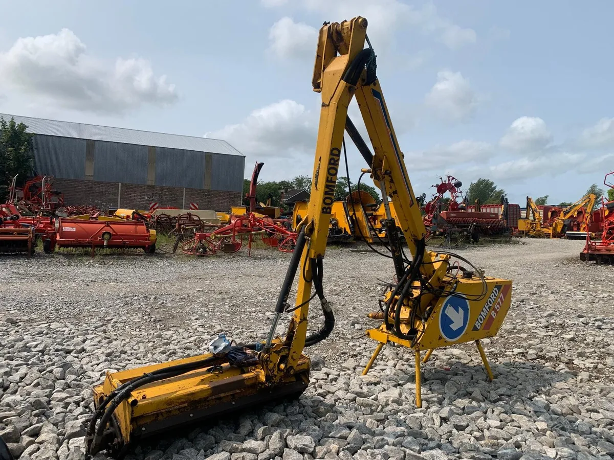 BOMFORD B577 FLAIL HEDGER, 19' reach : 11017960 - Image 4