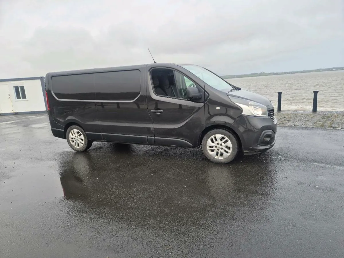 Renault trafic sport DOE passed today for a year - Image 1