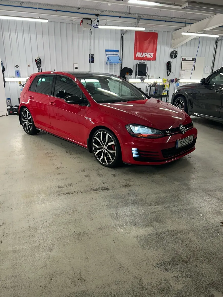 2015 Golf GTI / Heated seats /Tornado Red - Image 3