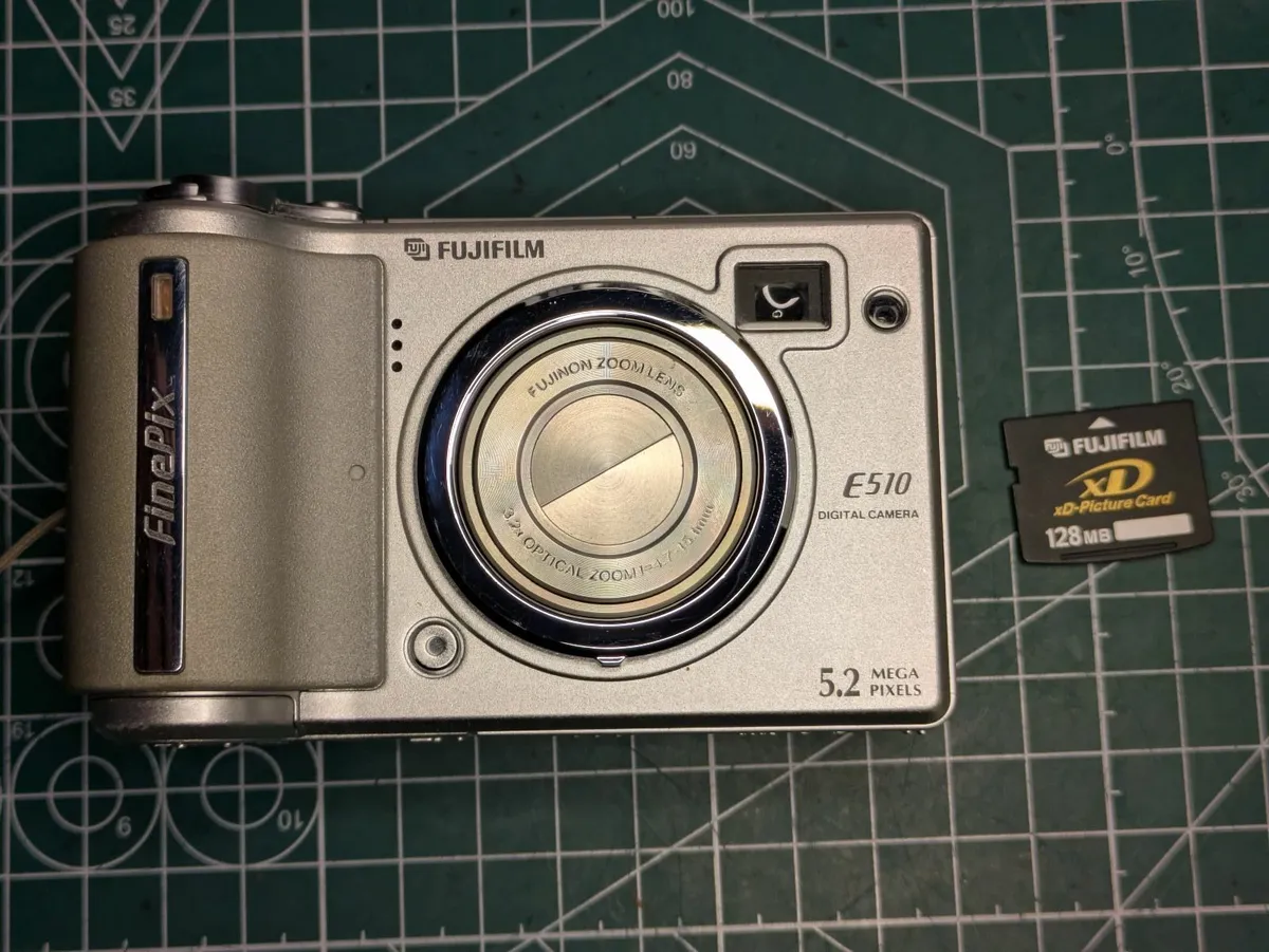 Fujifilm E510 SuperCCD🌈 digital 📸 film🎞️ sims - Image 2