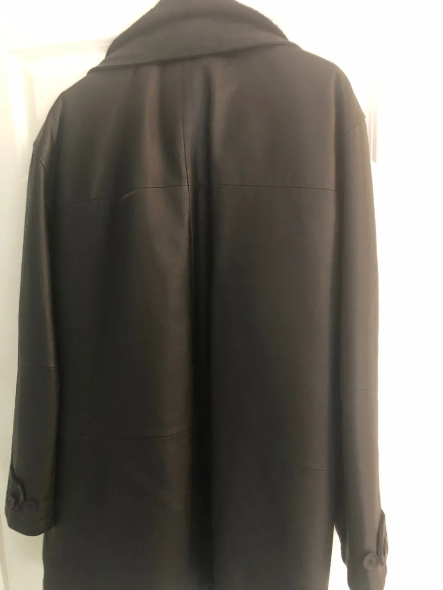 Men’s leather coat - Image 3